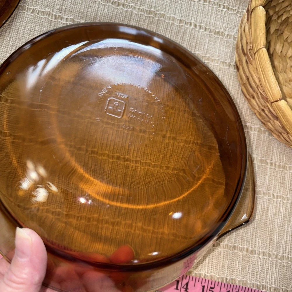 Anchor Hocking‎ Fire King #437 Amber Casserole Dish with Lid & Basket 1-1/2 QT